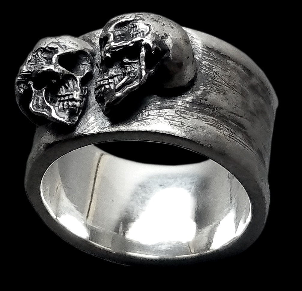 Skull engagement Ring - Sterling Silver Dark Gothic Skull Engagement Ring - Ethernal Lovers - Inspired by Lovers Of Valdaro - ALL SIZES