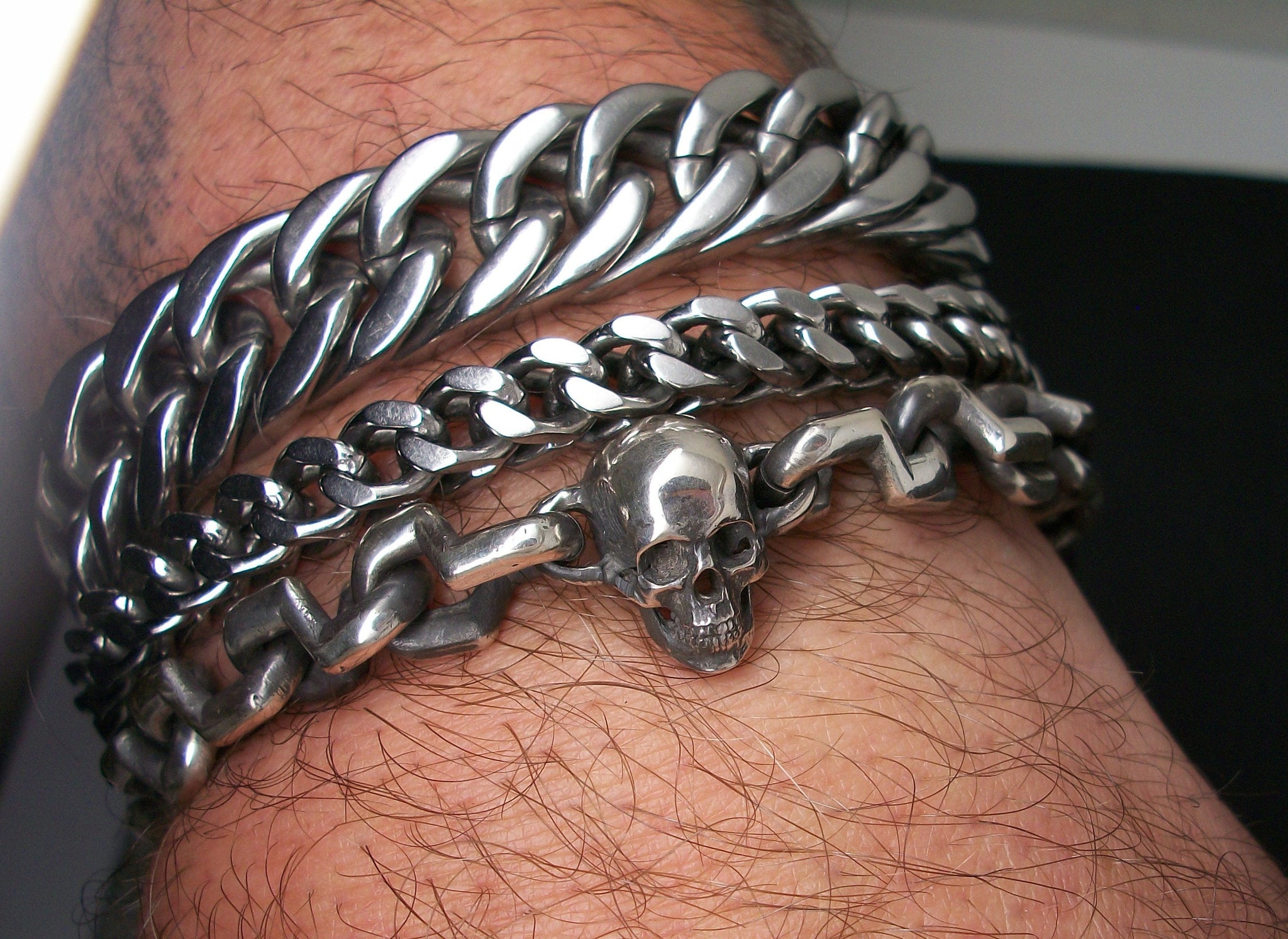 Skull Bracelet - Sterling Silver skull bracelet chain