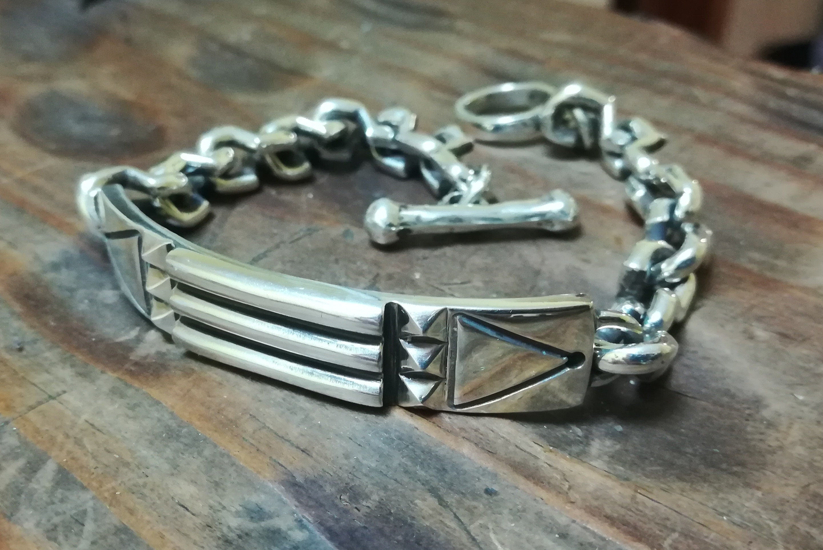 Atlantis Bracelet - Sterling Silver chain bracelet. Toggle closure.